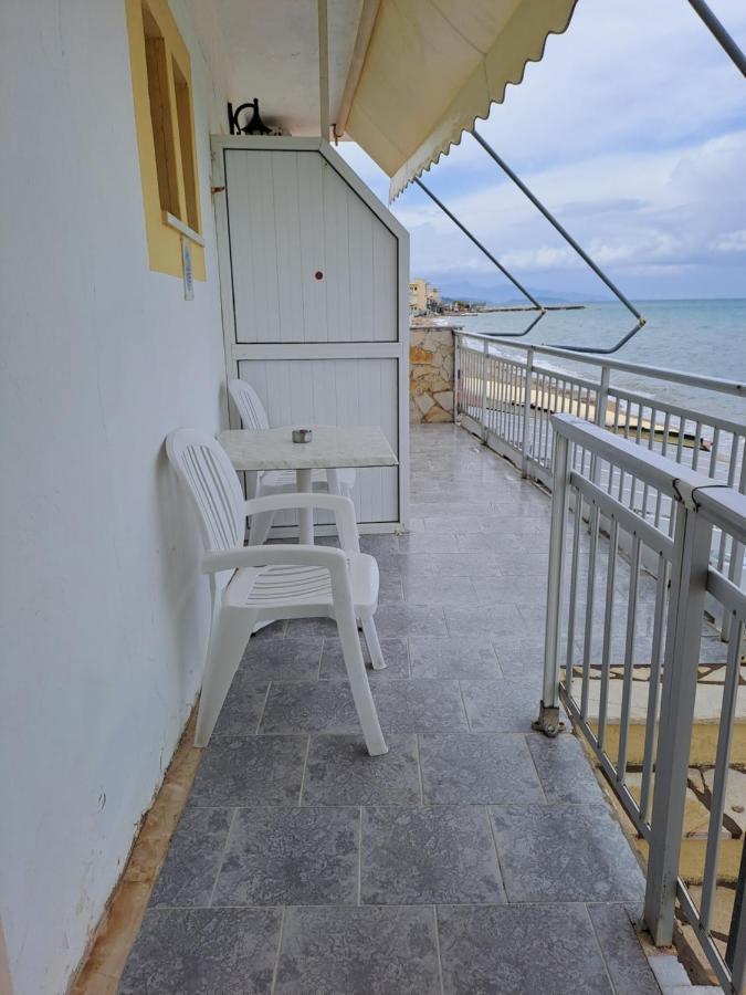 Seaside Studios Mesongí Exterior foto